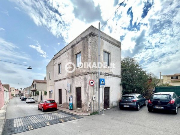 casa indipendente in vendita a Pula