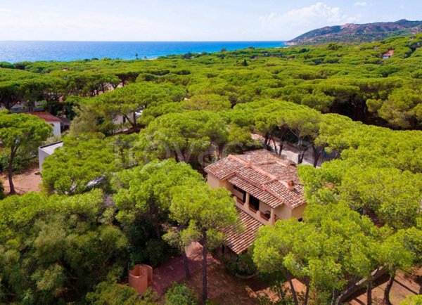 casa indipendente in vendita a Pula