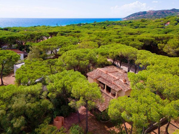 casa indipendente in vendita a Pula