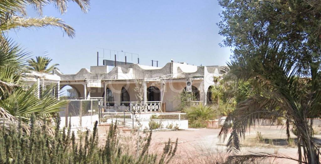 terreno edificabile in vendita a Pula