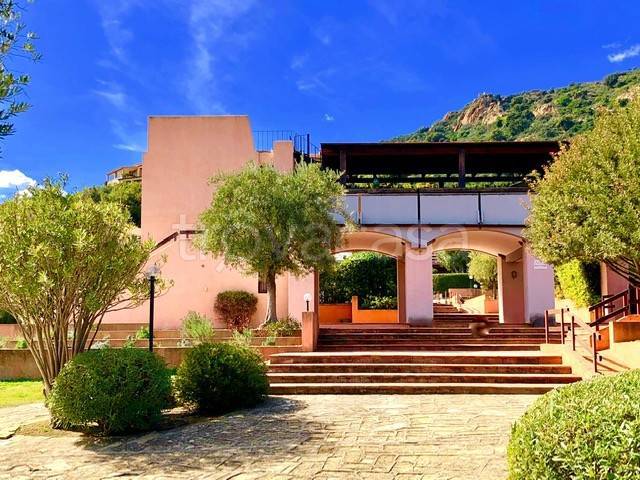 casa indipendente in vendita a Pula