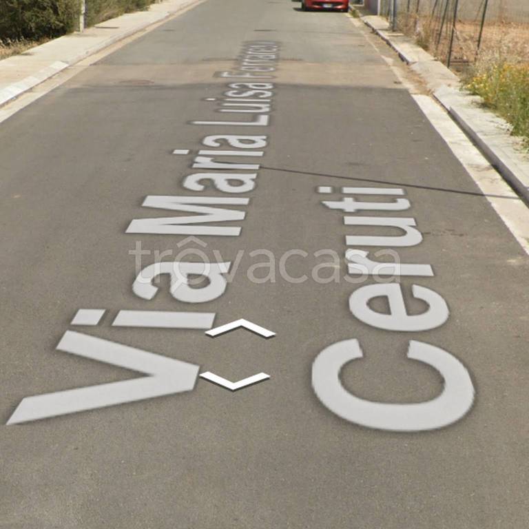 negozio in vendita a Pula