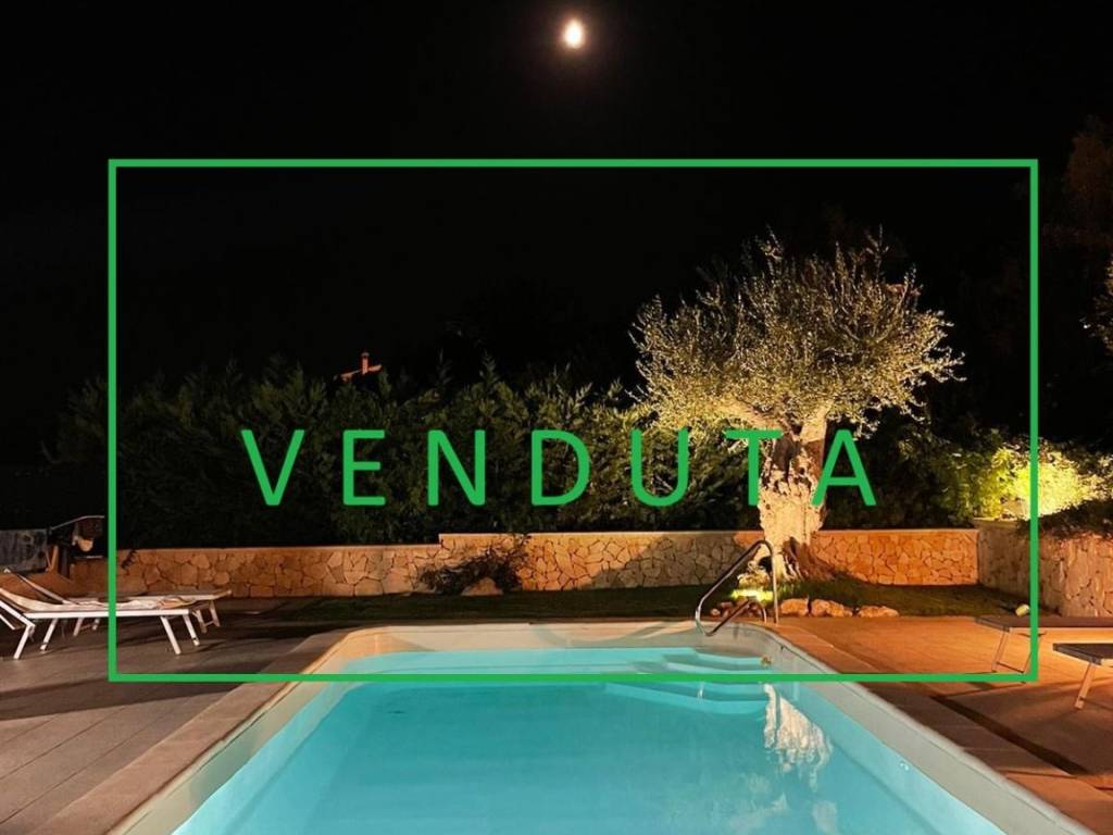 casa indipendente in vendita a Pula