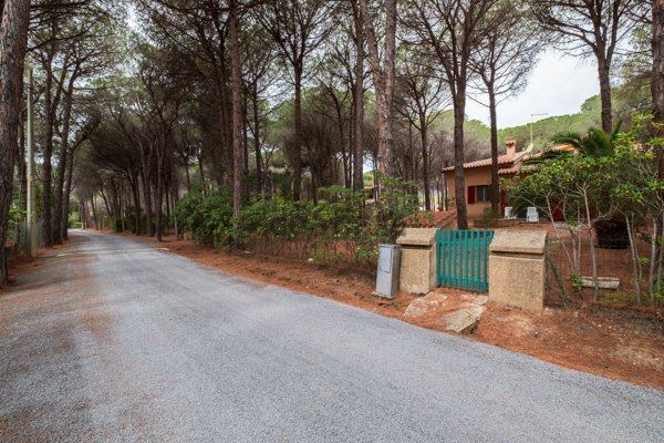 casa indipendente in vendita a Pula