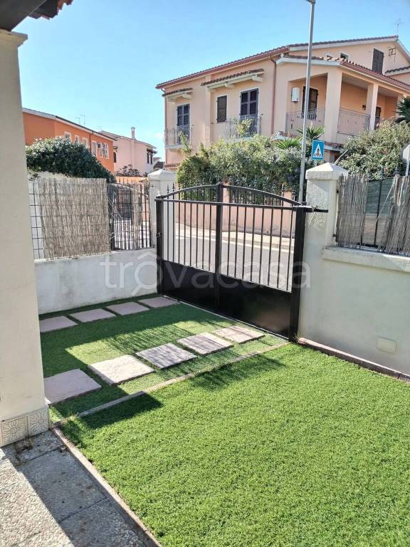 casa indipendente in vendita a Pula