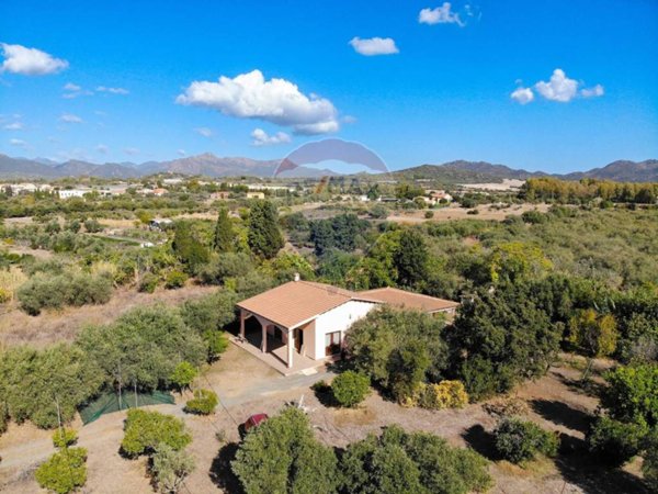 casa indipendente in vendita a Pula
