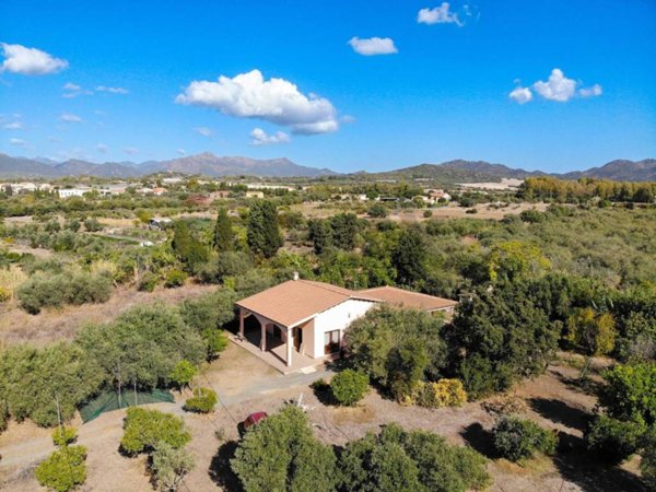 casa indipendente in vendita a Pula