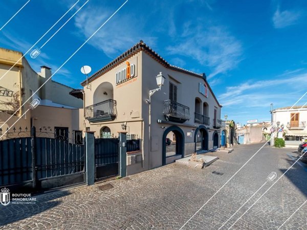 appartamento in vendita a Pula