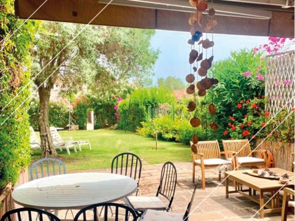 casa indipendente in vendita a Pula