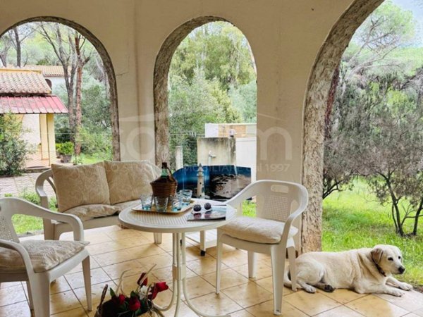 casa indipendente in vendita a Pula