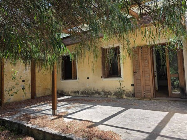 casa indipendente in vendita a Pula