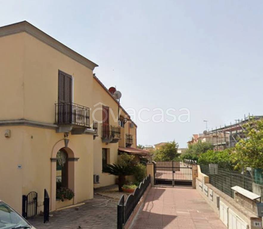 casa indipendente in vendita a Pula