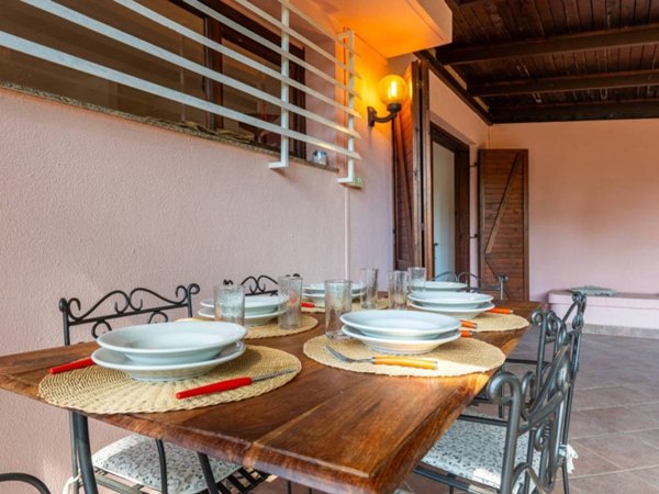 casa indipendente in vendita a Pula