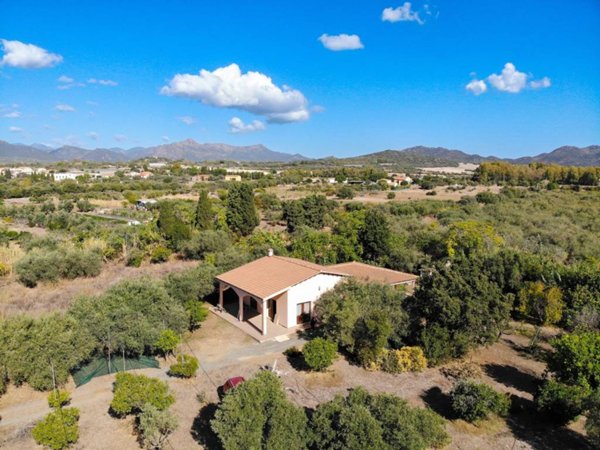 casa indipendente in vendita a Pula