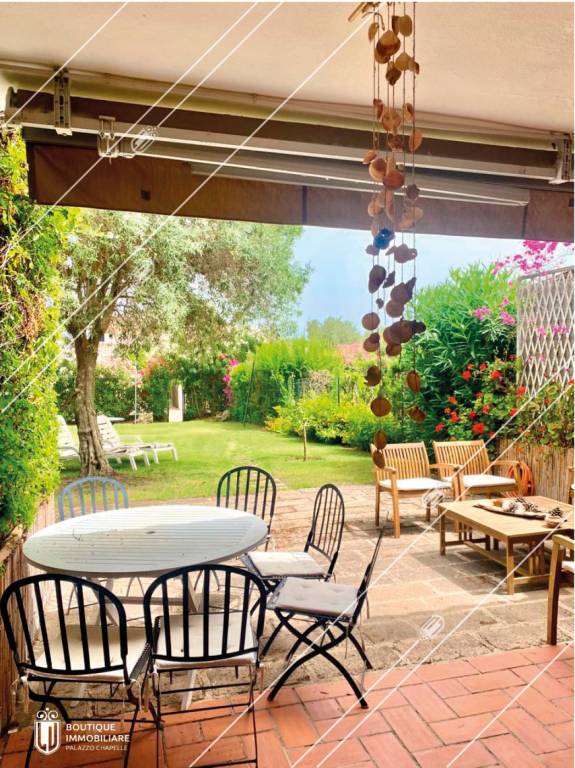 casa indipendente in vendita a Pula