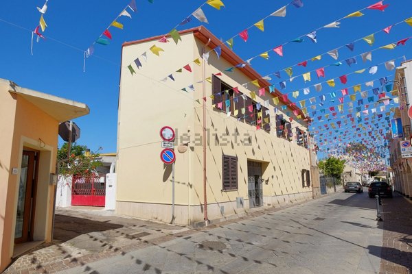 casa indipendente in vendita a Pula