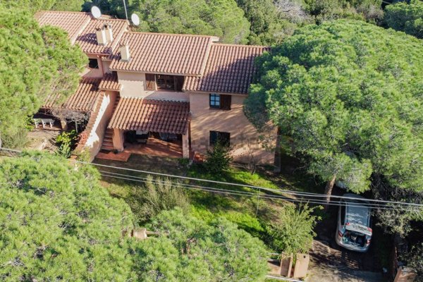 casa indipendente in vendita a Pula