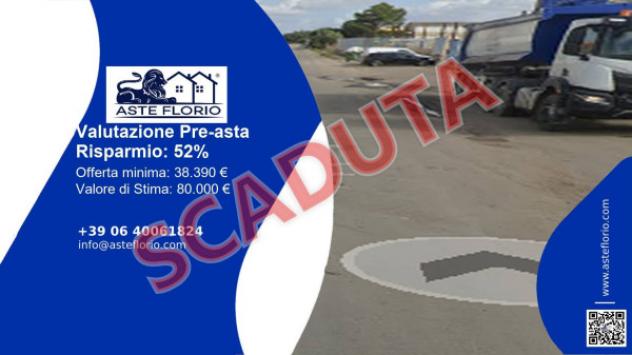 terreno edificabile in vendita a Pula