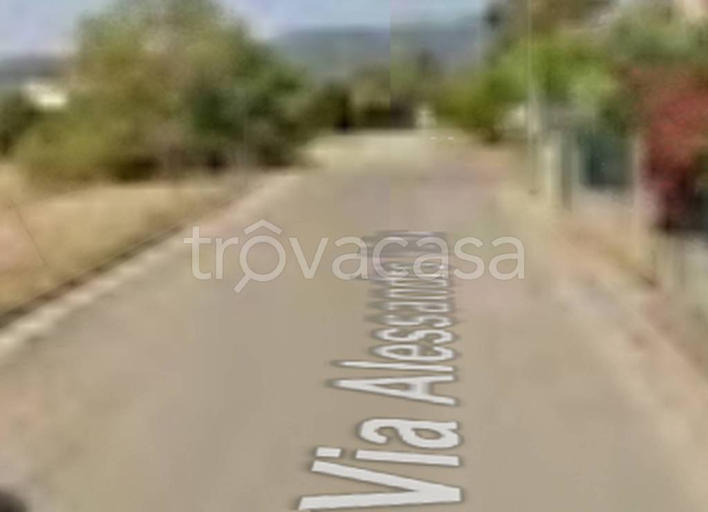 terreno edificabile in vendita a Pula