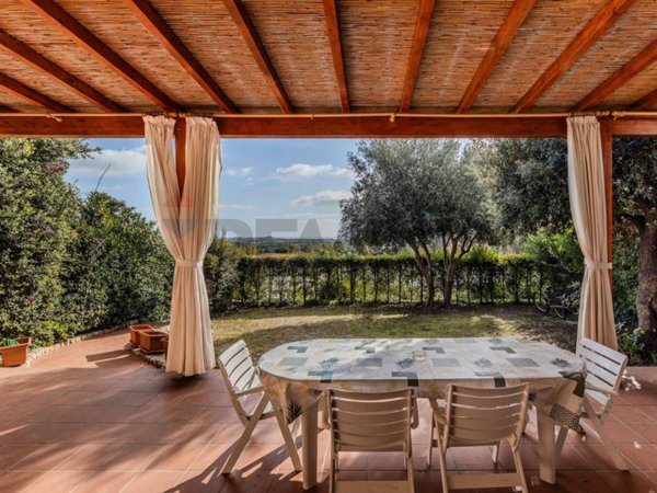 casa indipendente in vendita a Pula