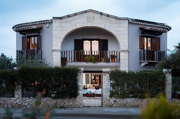 casa indipendente in vendita a Pula