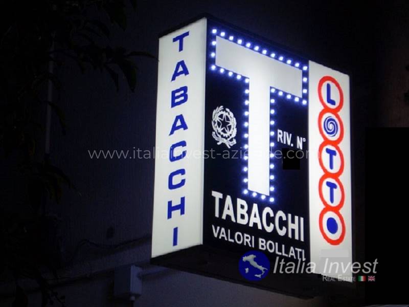 negozio in vendita a Pula