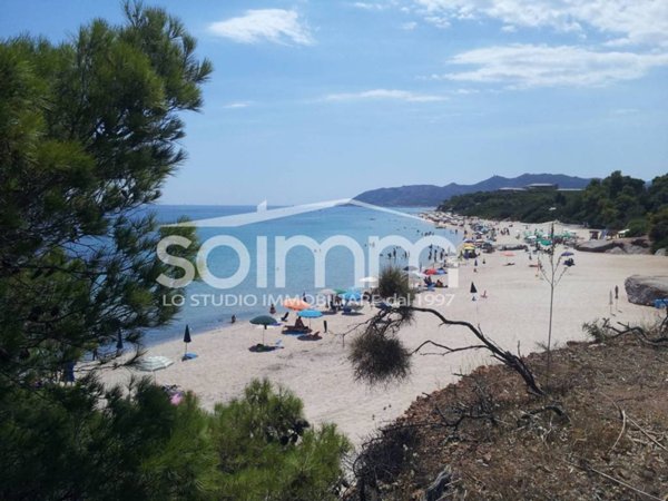 negozio in vendita a Pula