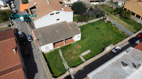 casa indipendente in vendita a Pula