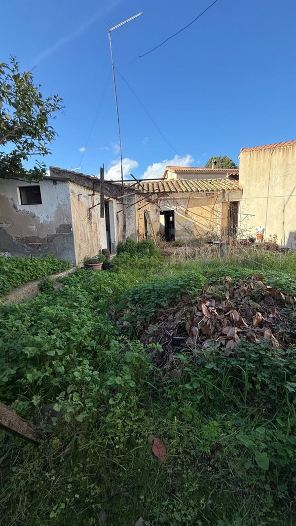 casa semindipendente in vendita a Pula