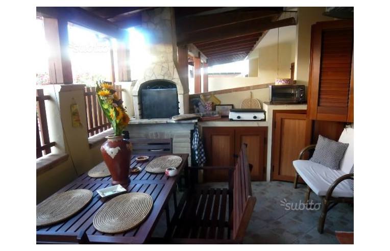 casa indipendente in vendita a Pula