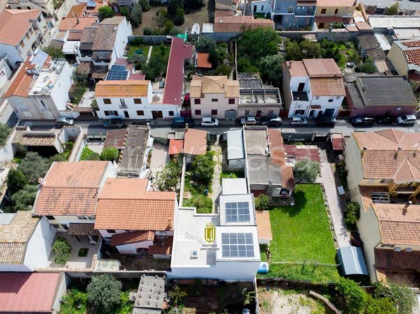 casa indipendente in vendita a Pula