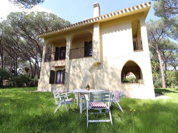 casa indipendente in vendita a Pula