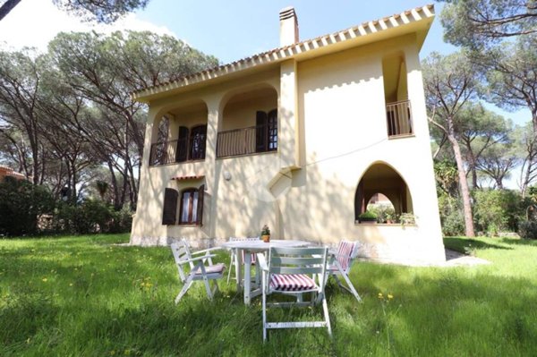 casa indipendente in vendita a Pula