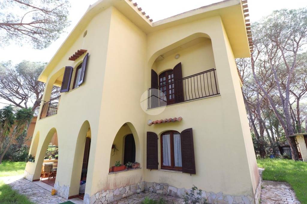 casa indipendente in vendita a Pula