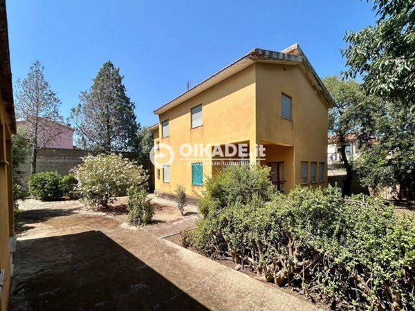casa indipendente in vendita a Pula