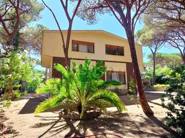 casa indipendente in vendita a Pula