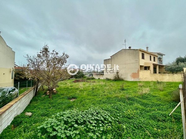 terreno edificabile in vendita a Pula