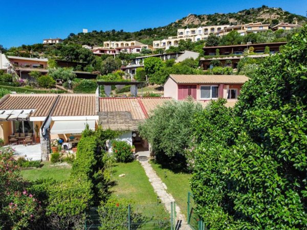 casa indipendente in vendita a Pula