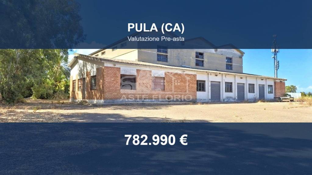 terreno edificabile in vendita a Pula