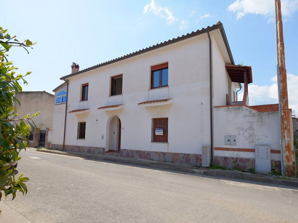 casa indipendente in vendita a Pula