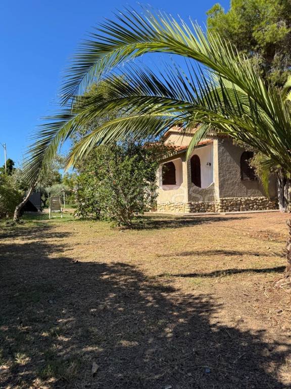 casa indipendente in vendita a Pula