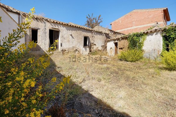 casa indipendente in vendita a Pula