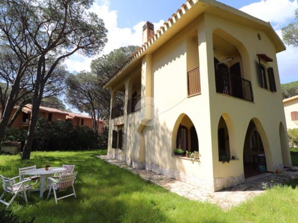casa indipendente in vendita a Pula