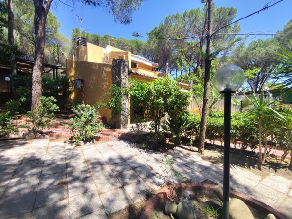 casa indipendente in vendita a Pula