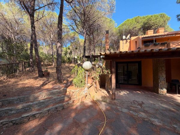 casa indipendente in vendita a Pula