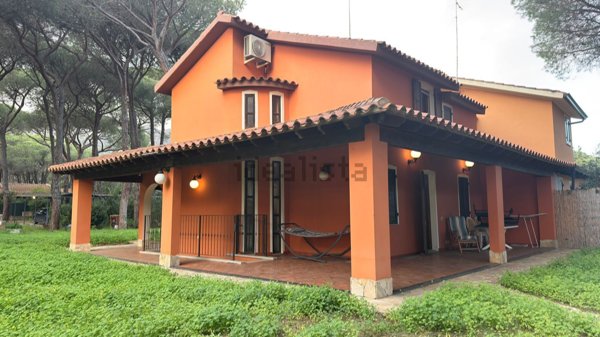 casa indipendente in vendita a Pula