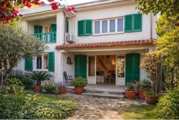 casa indipendente in vendita a Pula
