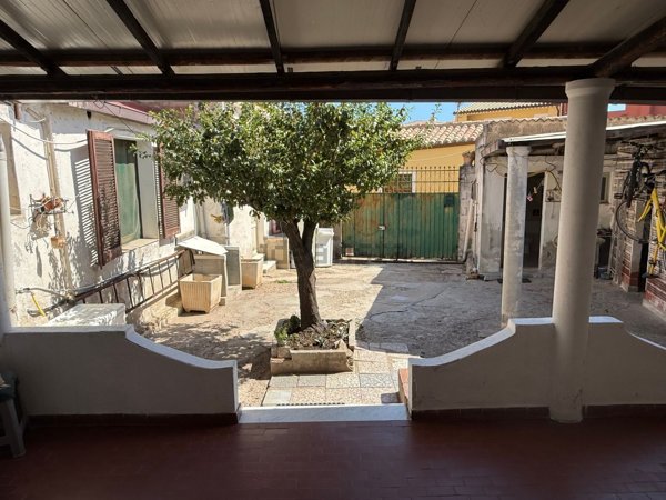casa indipendente in vendita a Pula