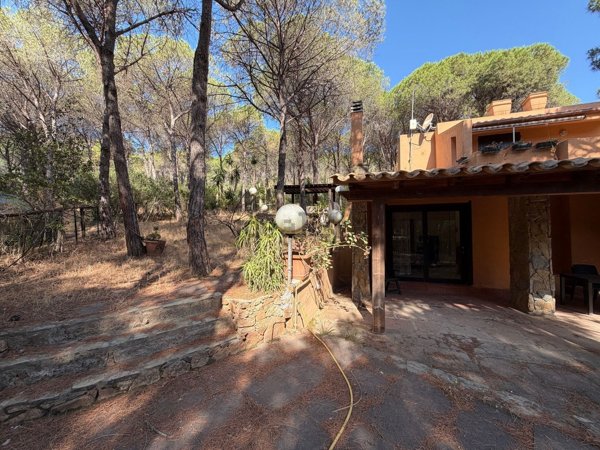 casa indipendente in vendita a Pula