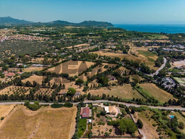 casa indipendente in vendita a Pula